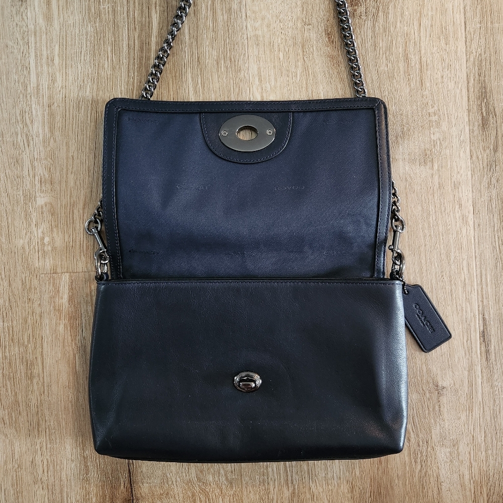 Coach Navy Blue Smooth Leather Crosstown Clutch Chain Crossbody Purse - Picture 4 of 8